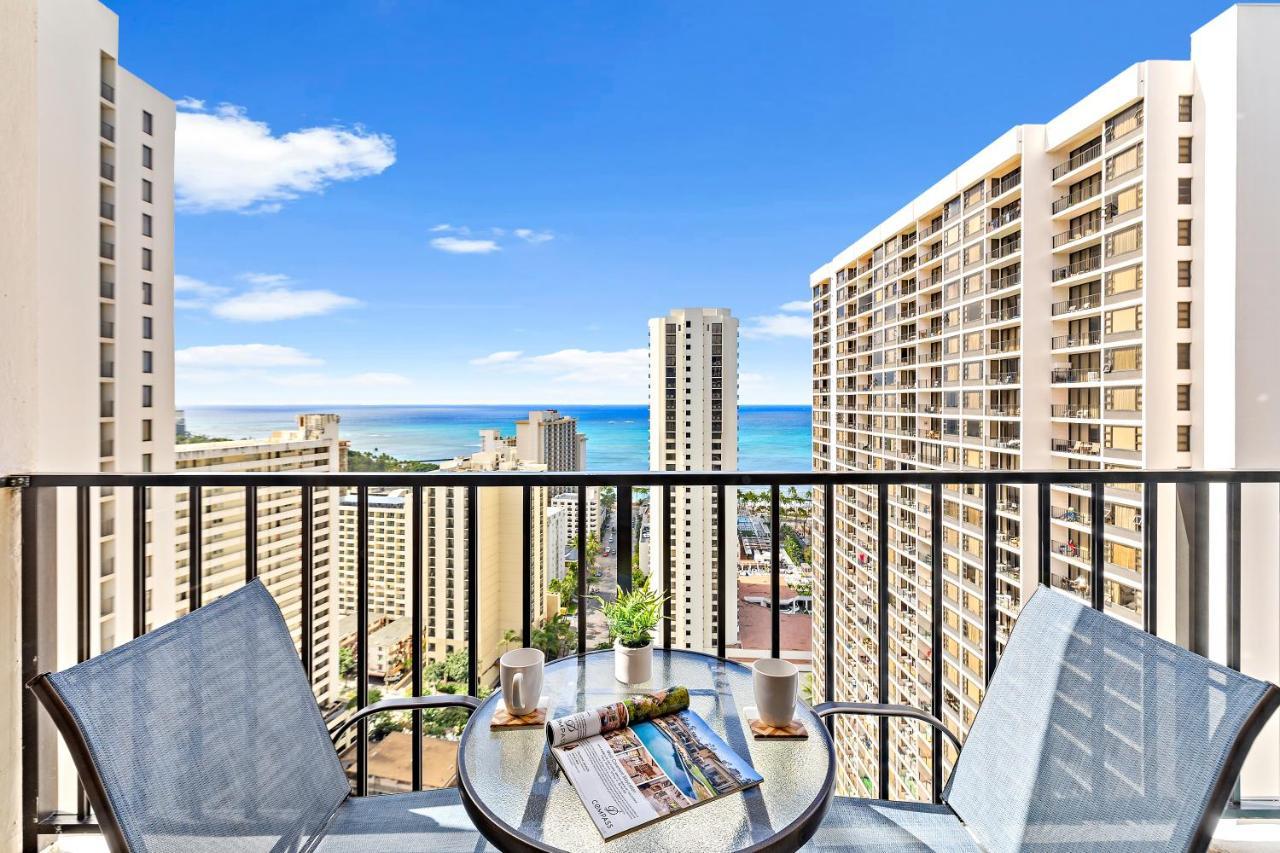 Waikiki Banyan 1Br With Great Ocean Views, Steps To Beach & Parking! 檀香山 外观 照片